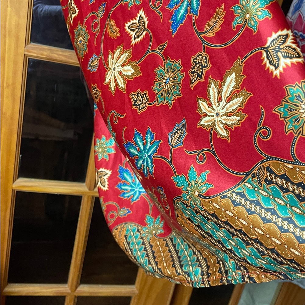 Handmade 100% Pure SILK Floral Red Kimono Robe, OS - Picture 5 of 6